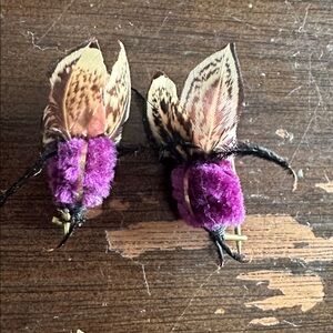 Amazing Oddity, Very Old Wire Hooks With Silk Bees? 30’s?